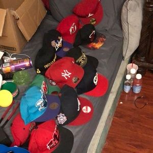 Snap backs